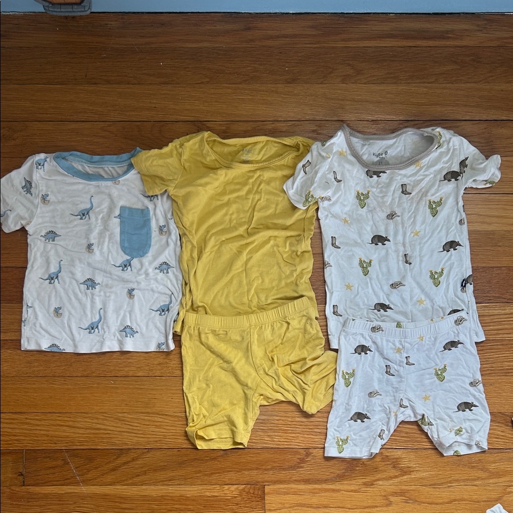Kyte Baby 2T Play Clothes